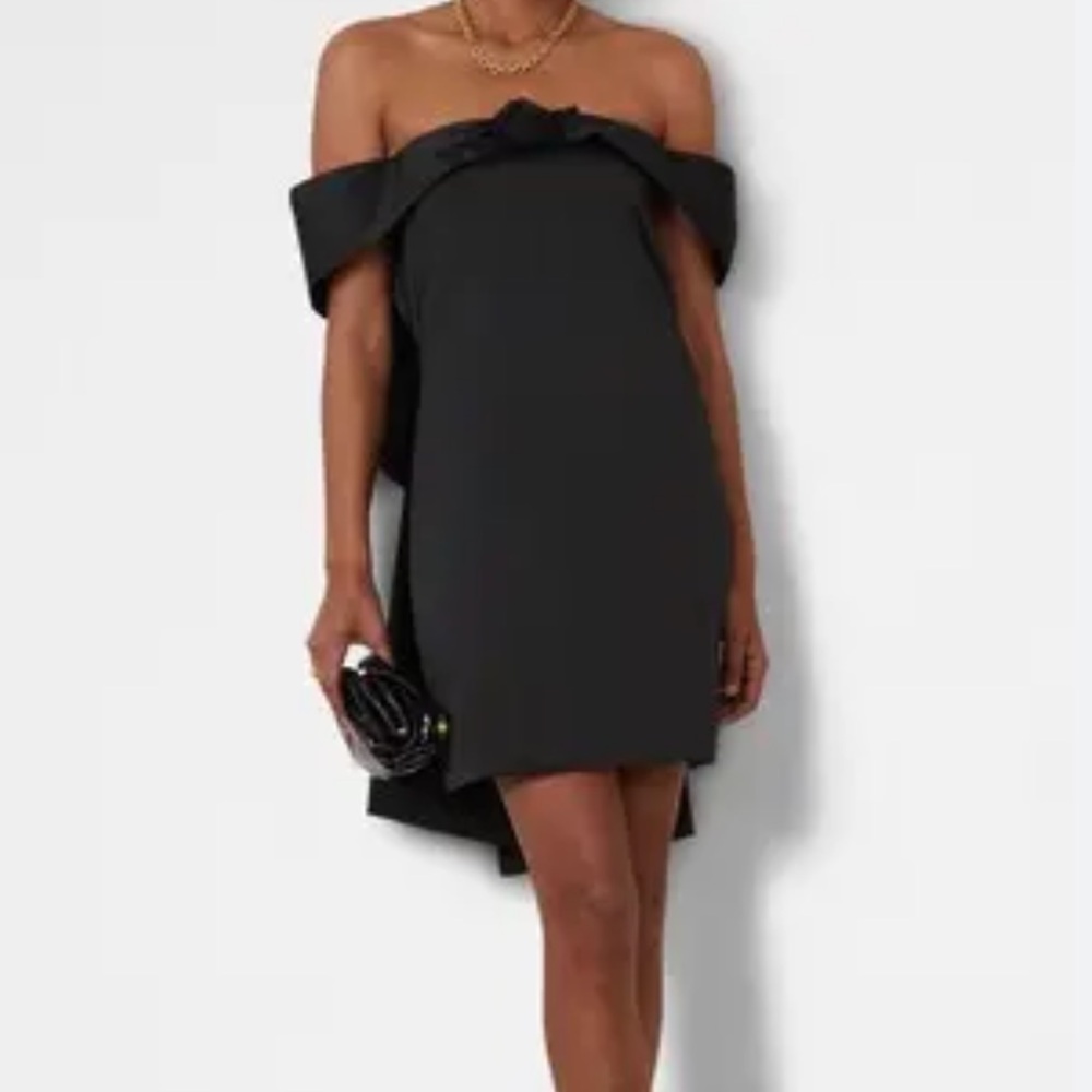 Elegant Black Off-Shoulder Mini Dress